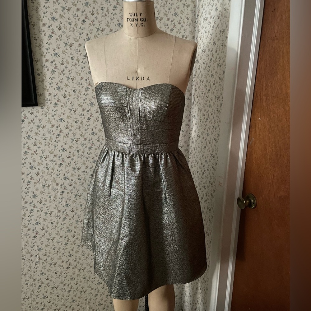 Aidan by Aidan Maddox cocktail dress US 8